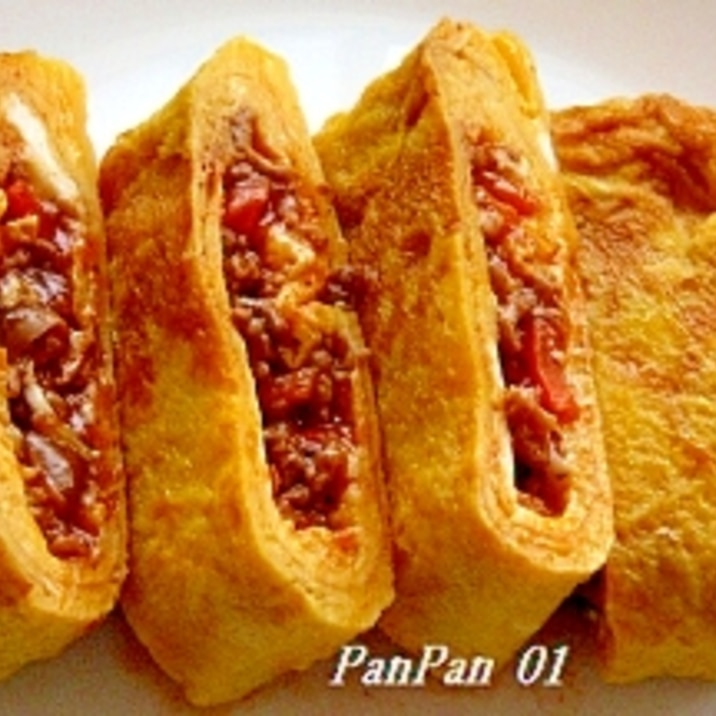 お弁当用タマゴ焼き(ミートソースオムレツ)